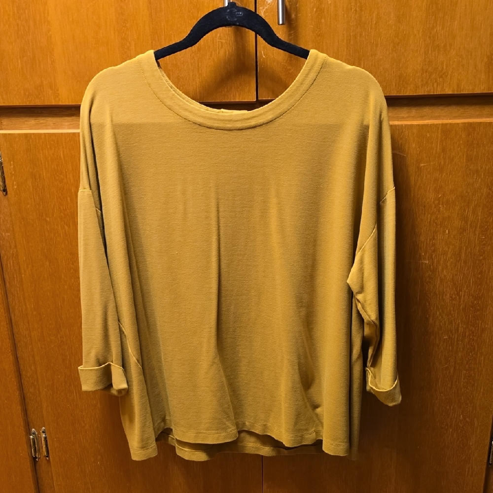 J. Jill Mustard Long Sleeve Top